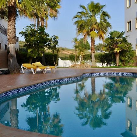 Apartment Albaholm Lagos Bagian luar foto