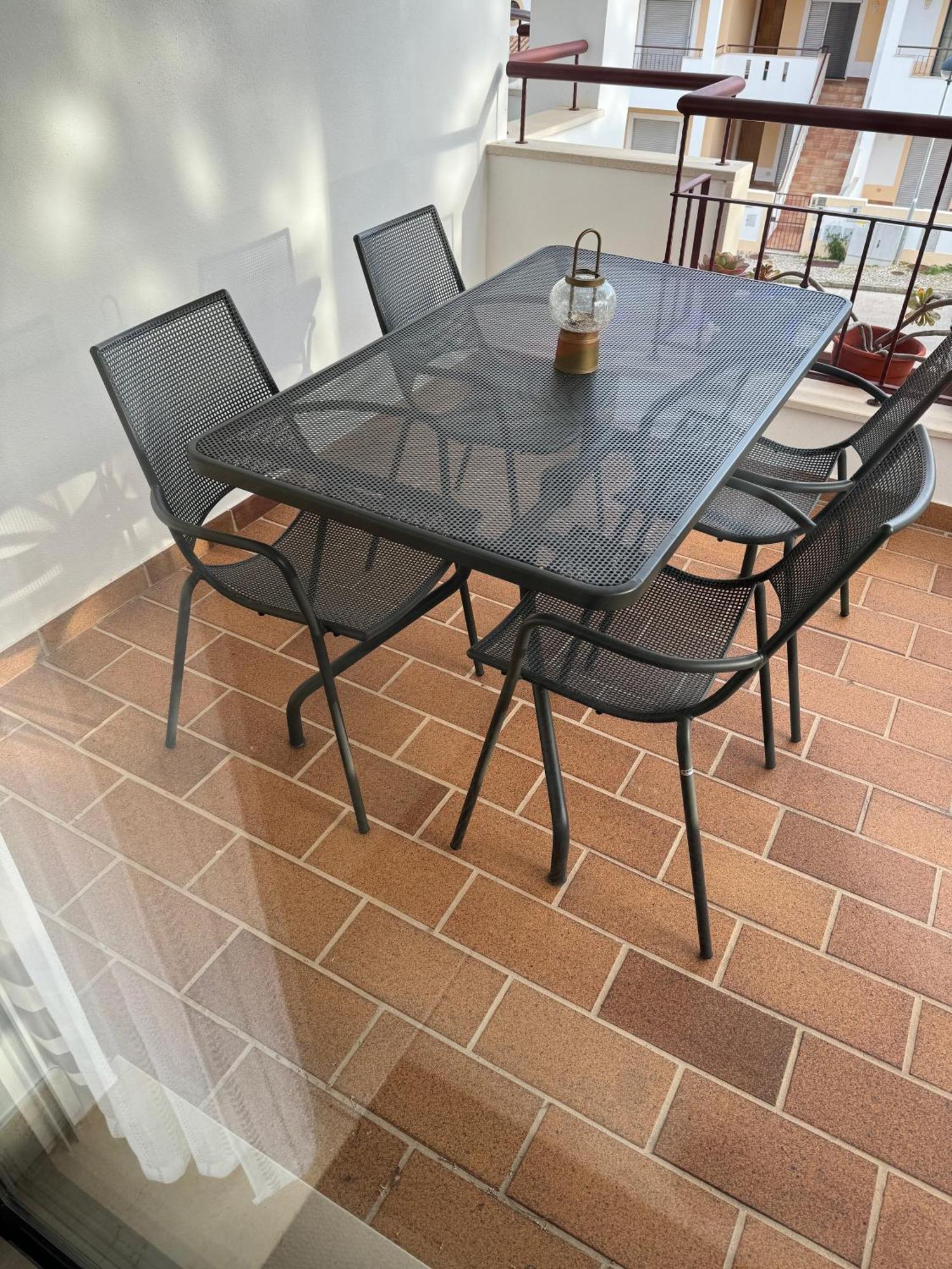 Apartment Albaholm Lagos Bagian luar foto