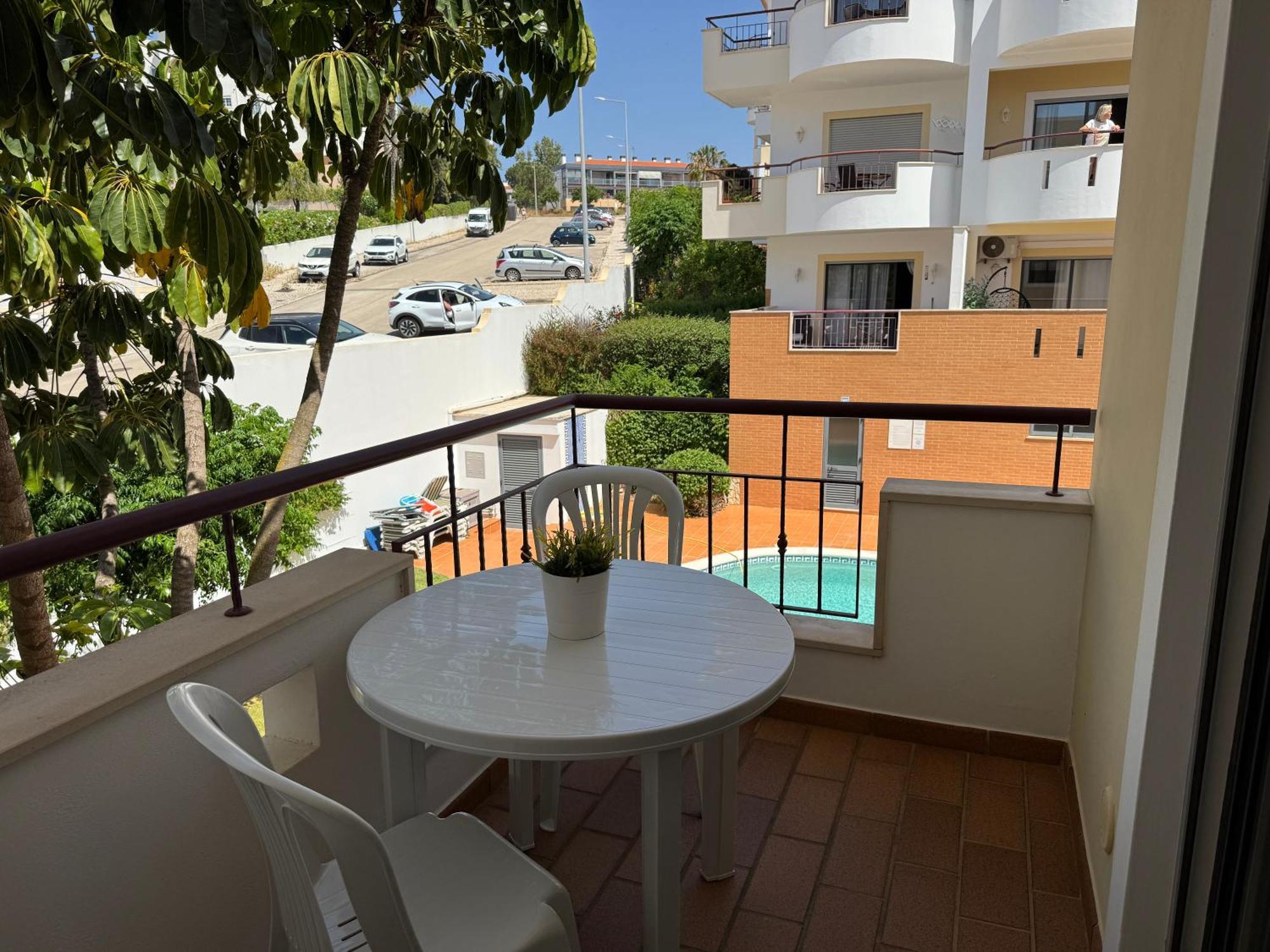 Apartment Albaholm Lagos Bagian luar foto