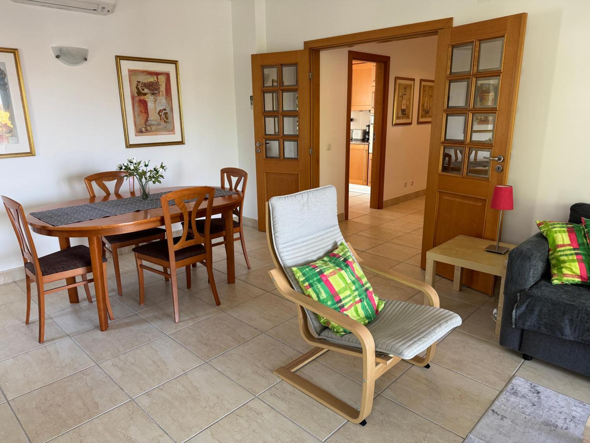 Apartment Albaholm Lagos Bagian luar foto