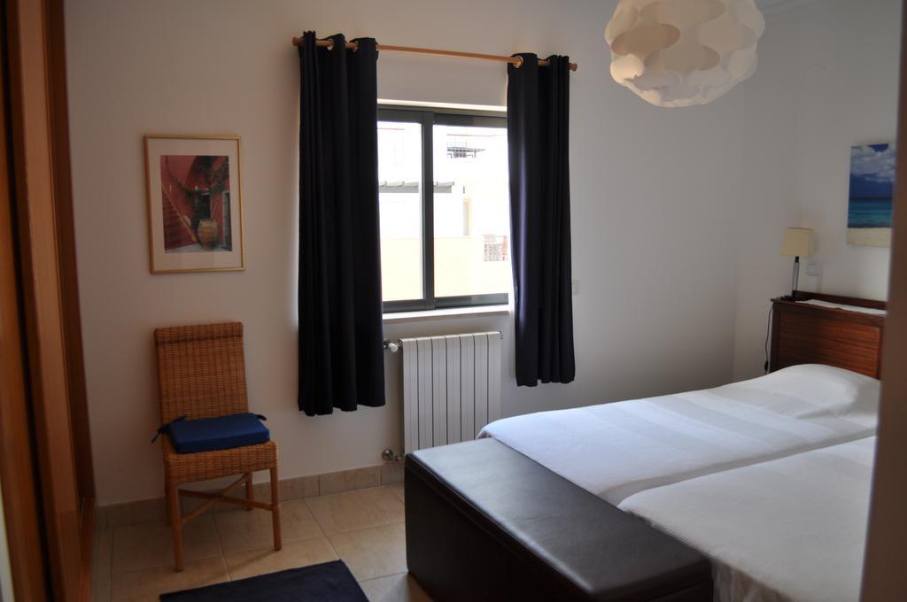 Apartment Albaholm Lagos Bagian luar foto