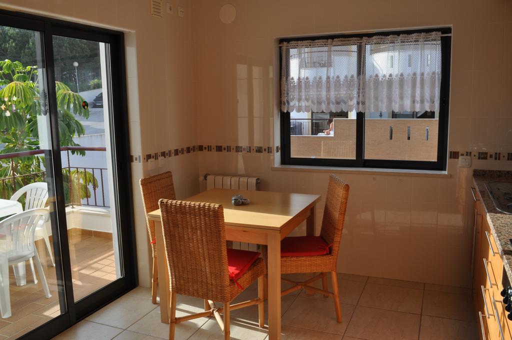 Apartment Albaholm Lagos Bagian luar foto
